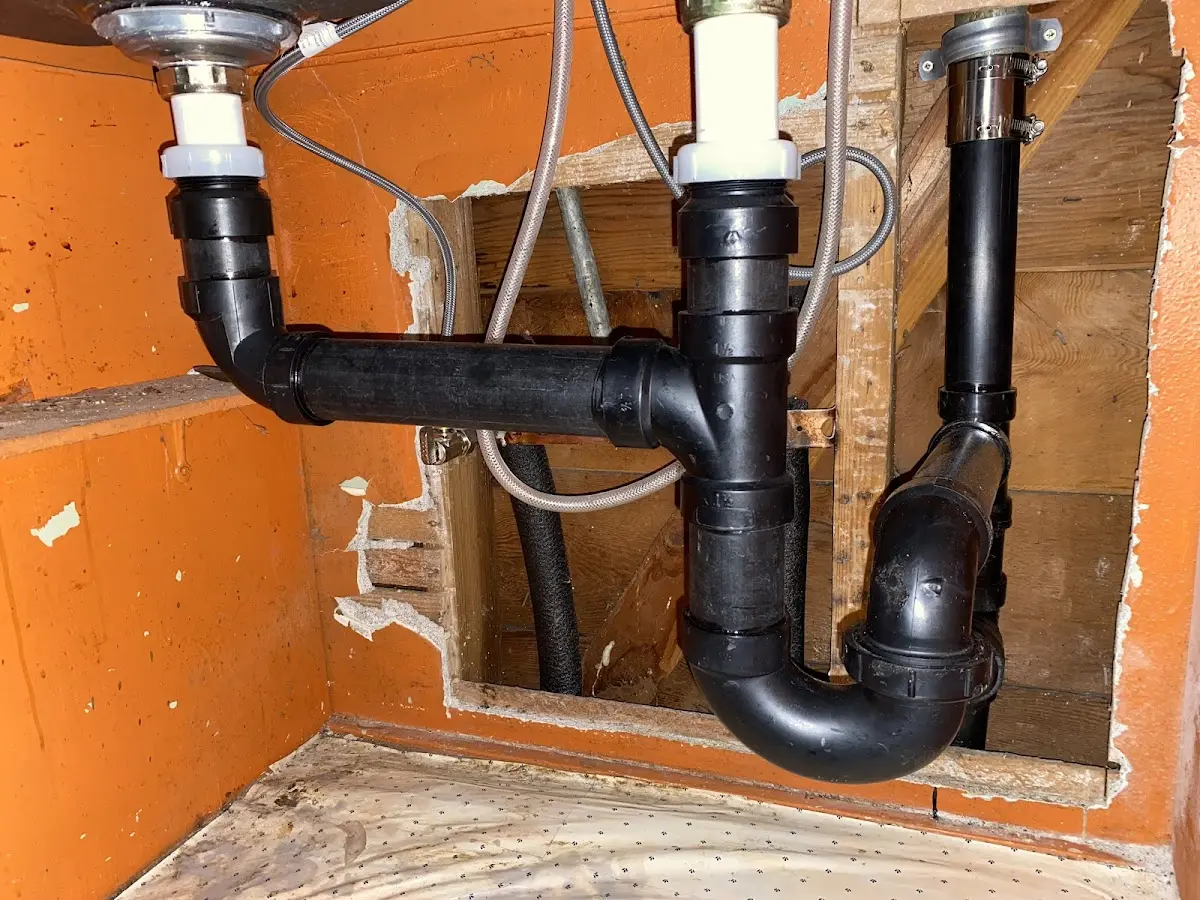 Professional Pipe Bursting equipment and tools on the job in Lowesville